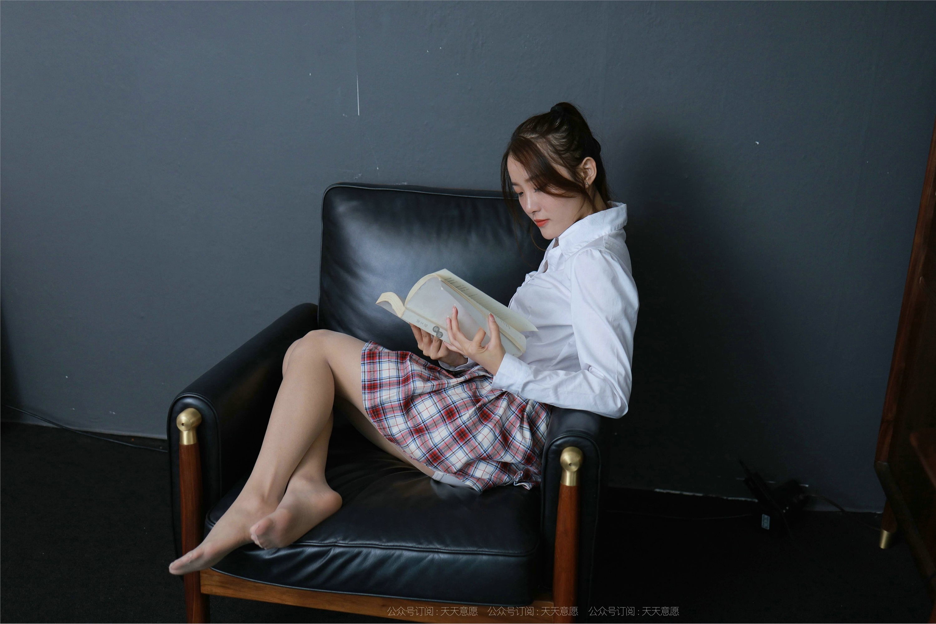 IESS异思趣向  2021.10.09 丝享家942：婉苹《jk制服》